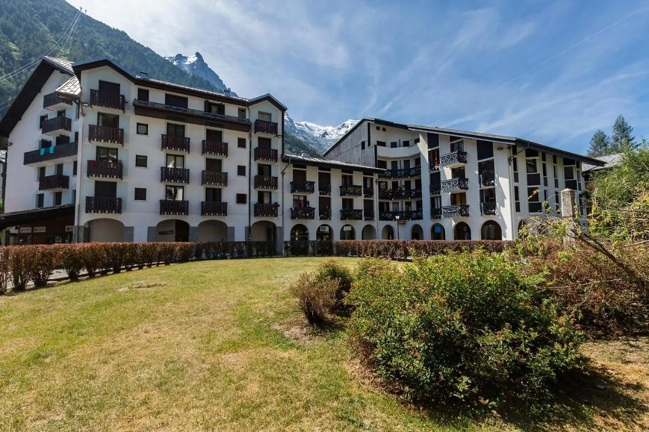 Chamonix Sud - Batiment F 400 - Happy Rentals