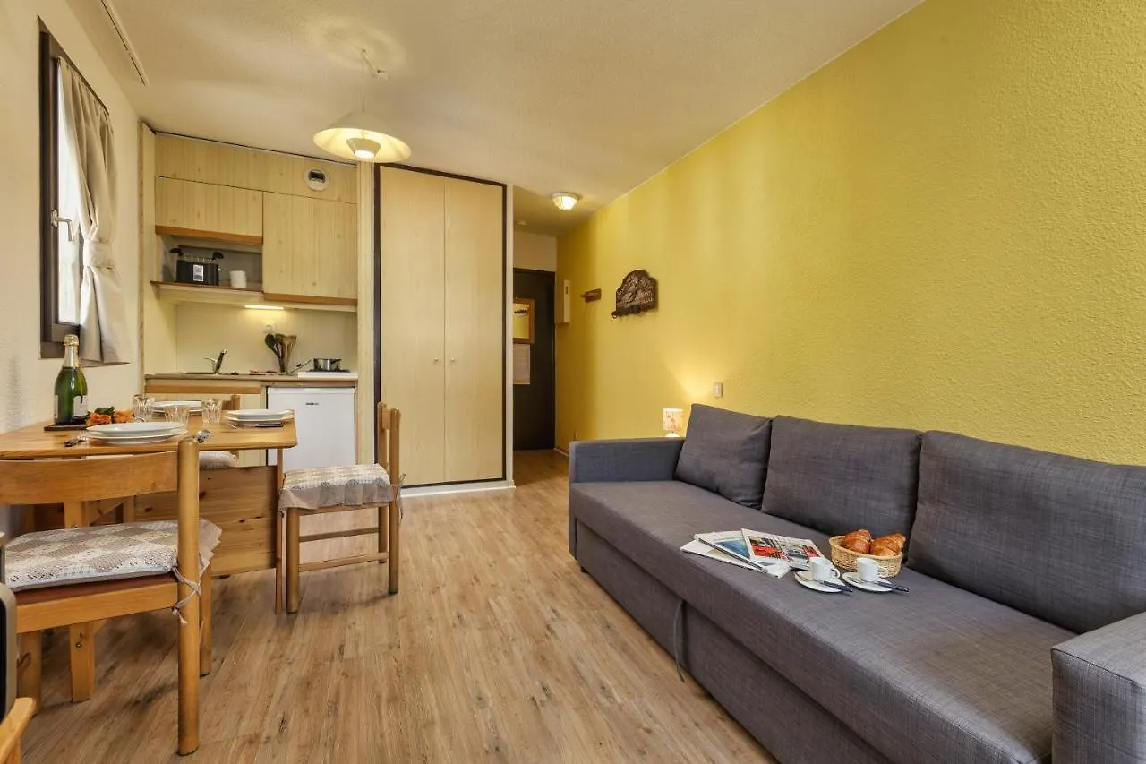 Chamonix Sud - Batiment F 400 - Happy Rentals